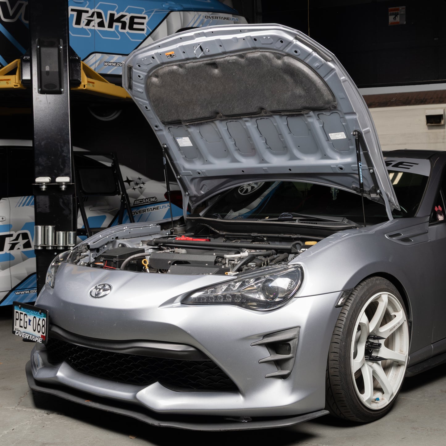 OVERTAKE Hi-Lift Hood Strut Kit - Subaru 2013-2020 BRZ / Toyota 2013-2021 GT86