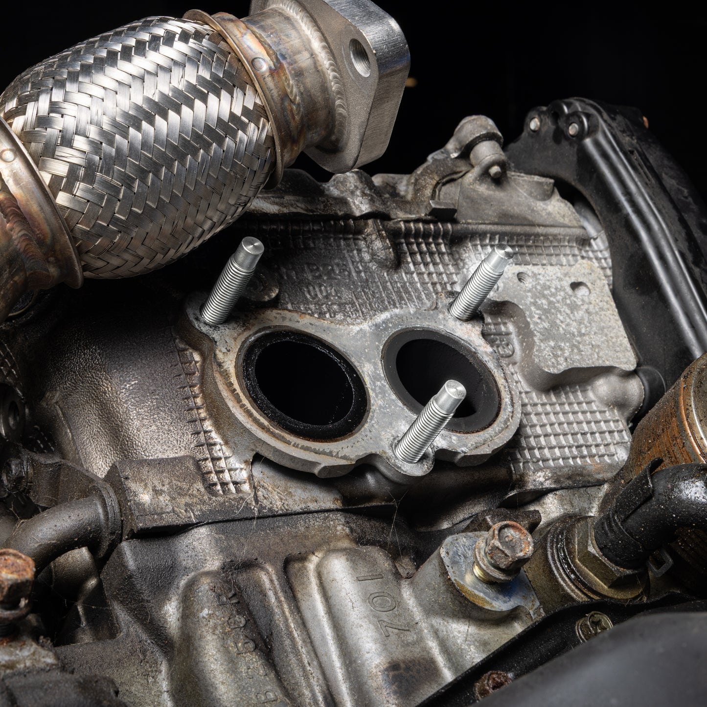 OVERTAKE Exhaust Manifold Hardware Kit - All Subaru Models